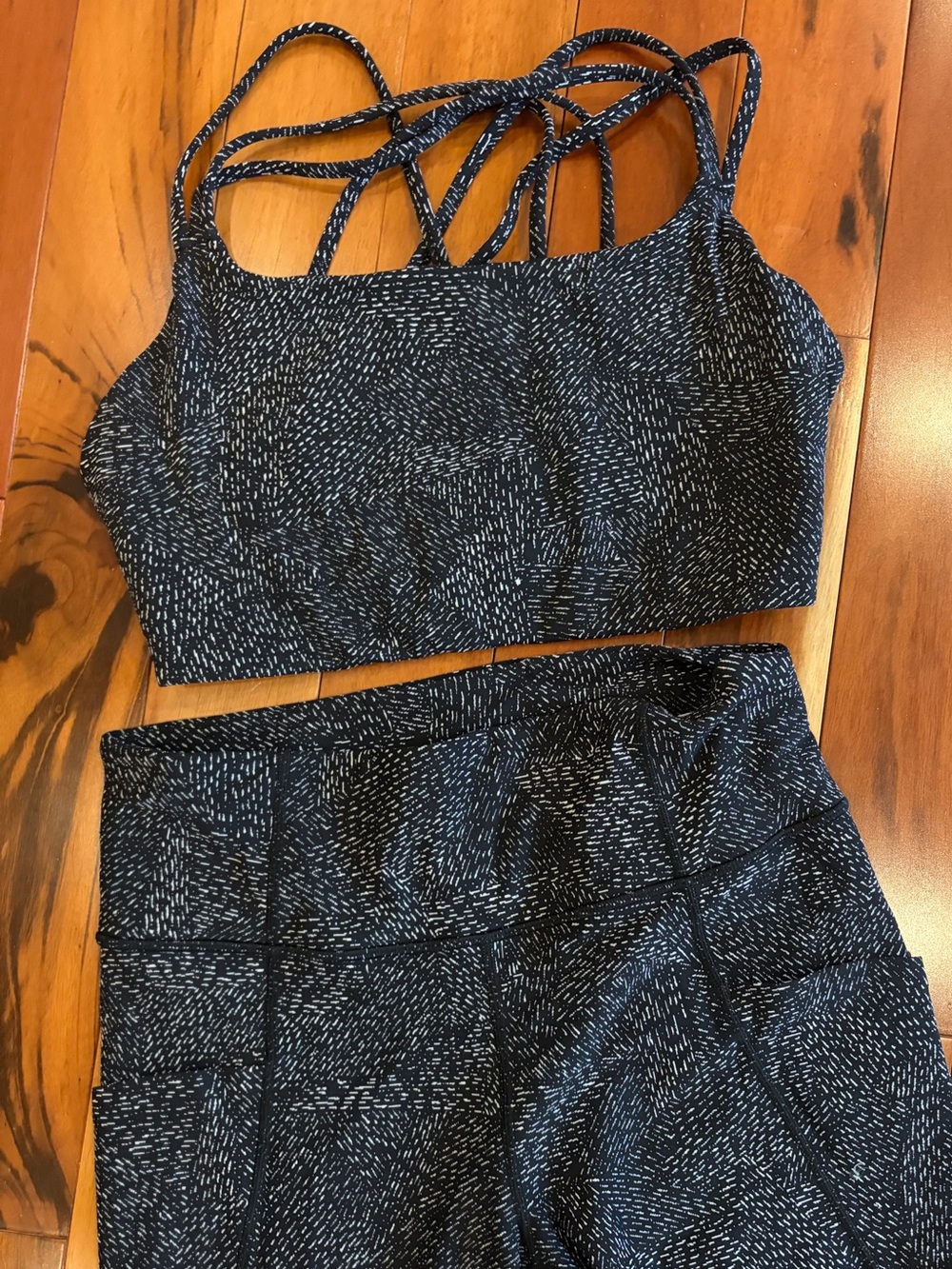 Athleta salutation set